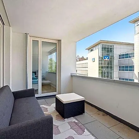 Design With Balcony And In Location 4*